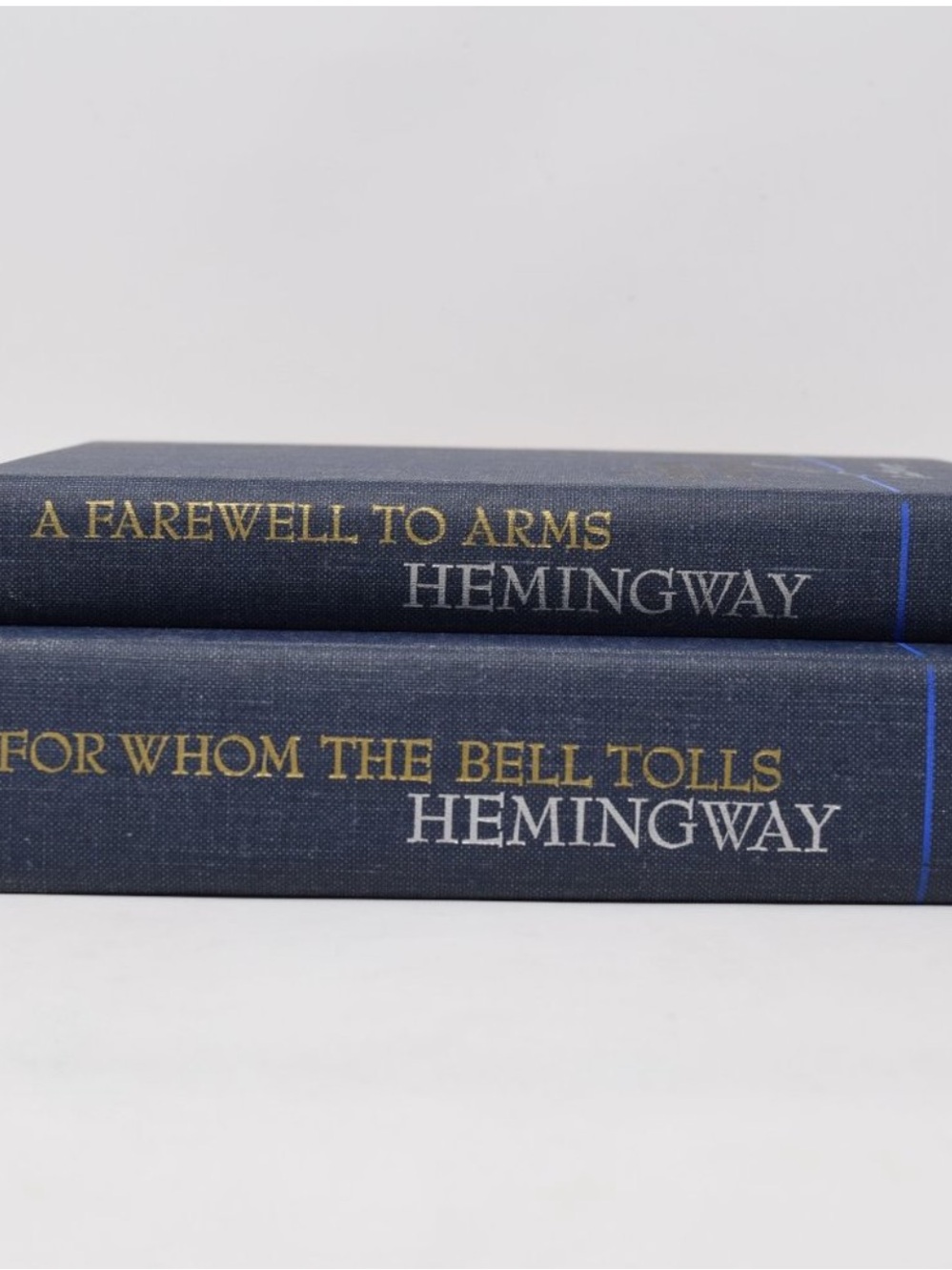 Vintage Hemingway Books Two In the Lot farewell to arms for whom the bell tolls